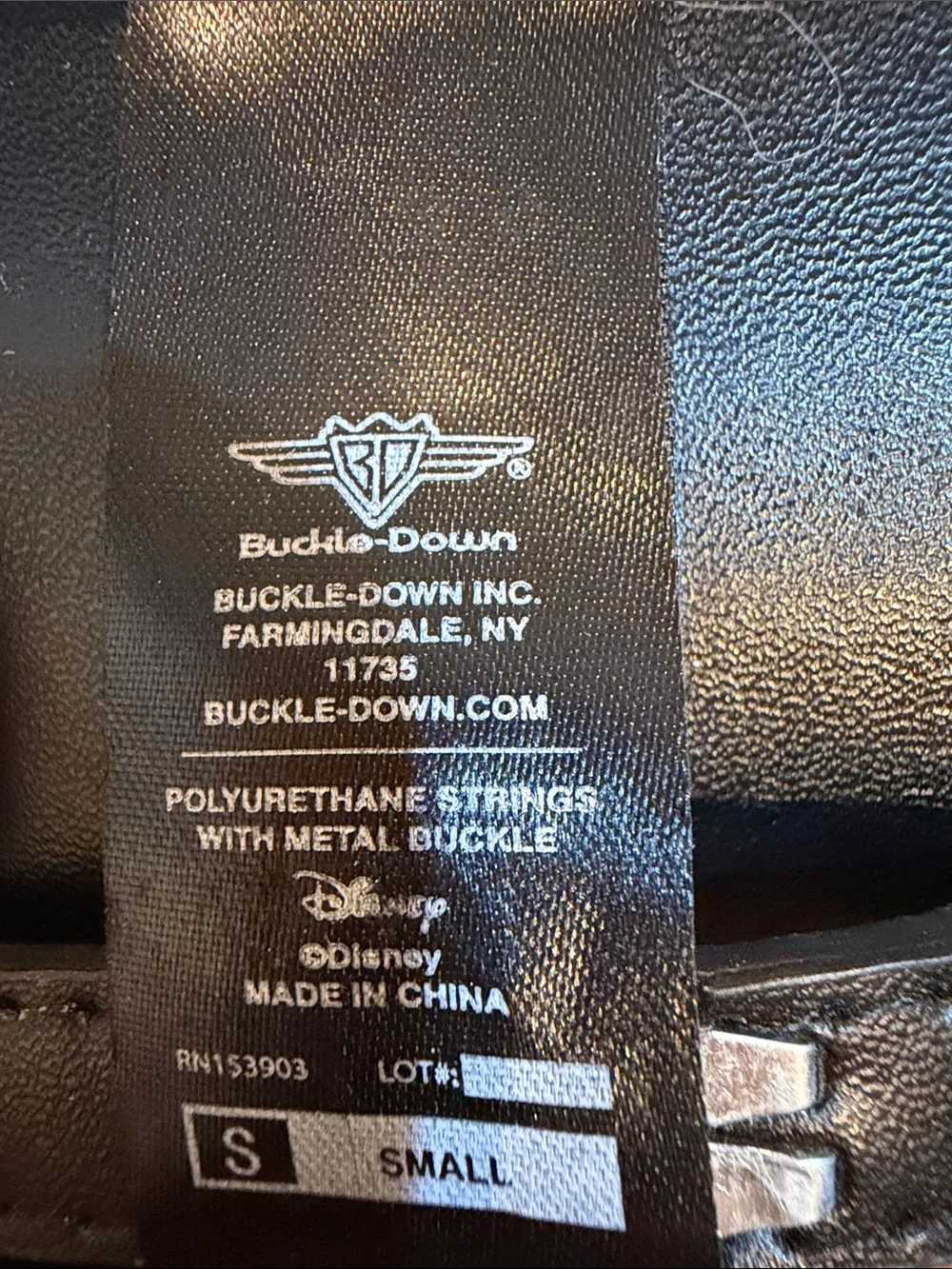 Womens Disney Belt, Signature D Logo Gold Cast Buckle Black, Vegan